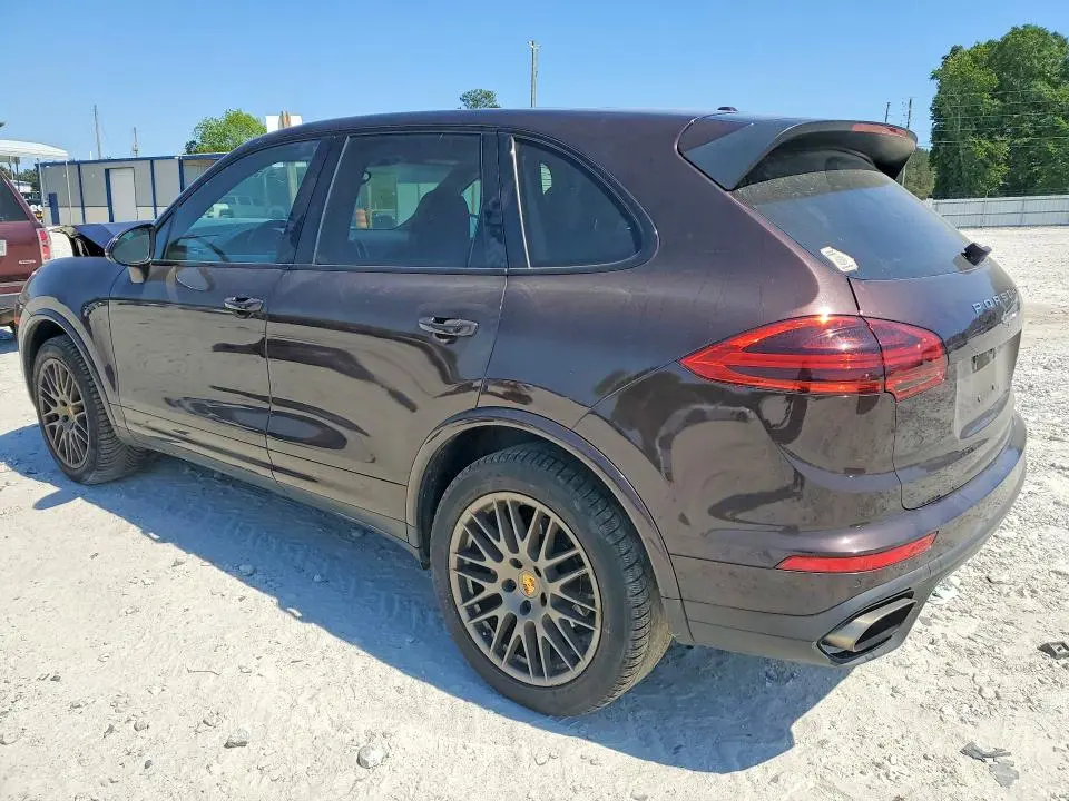 2018 PORSCHE CAYENNE   