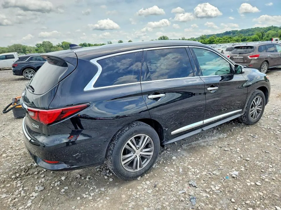 2020 INFINITI QX60 LUXE  