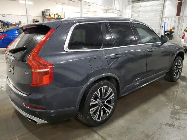 2021 VOLVO XC90 T6 MOMENTUM  