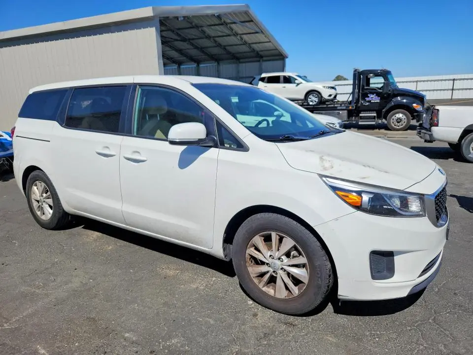 2017 KIA SEDONA LX  