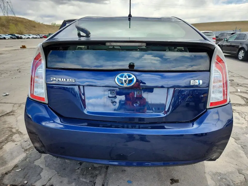 2014 TOYOTA PRIUS TWO  