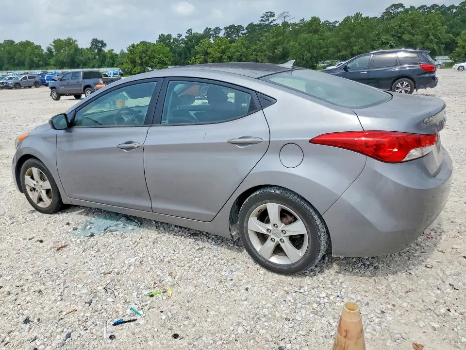 2011 HYUNDAI ELANTRA GLS  