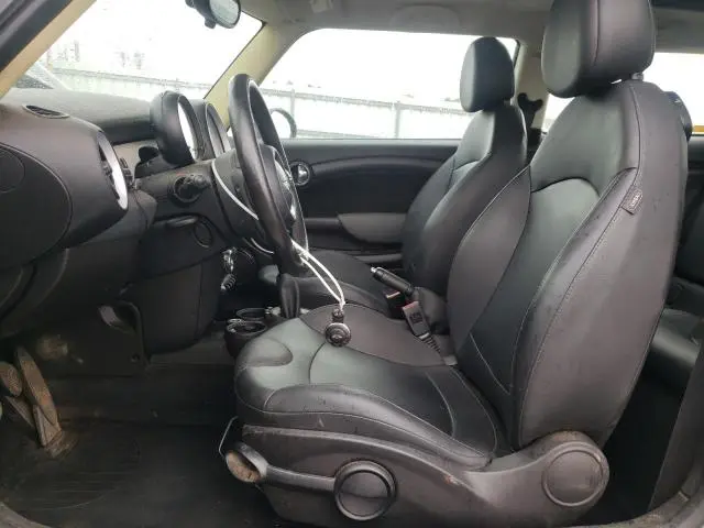 2011 MINI COOPER