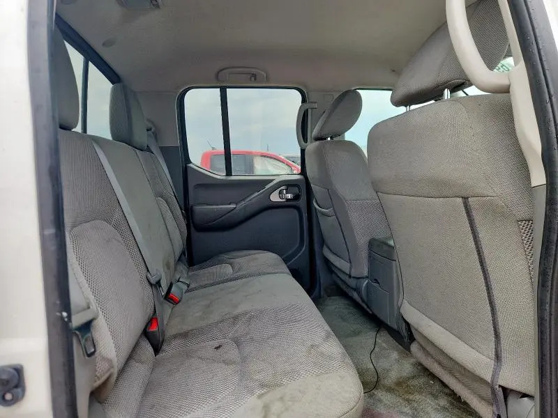 2018 NISSAN FRONTIER S  