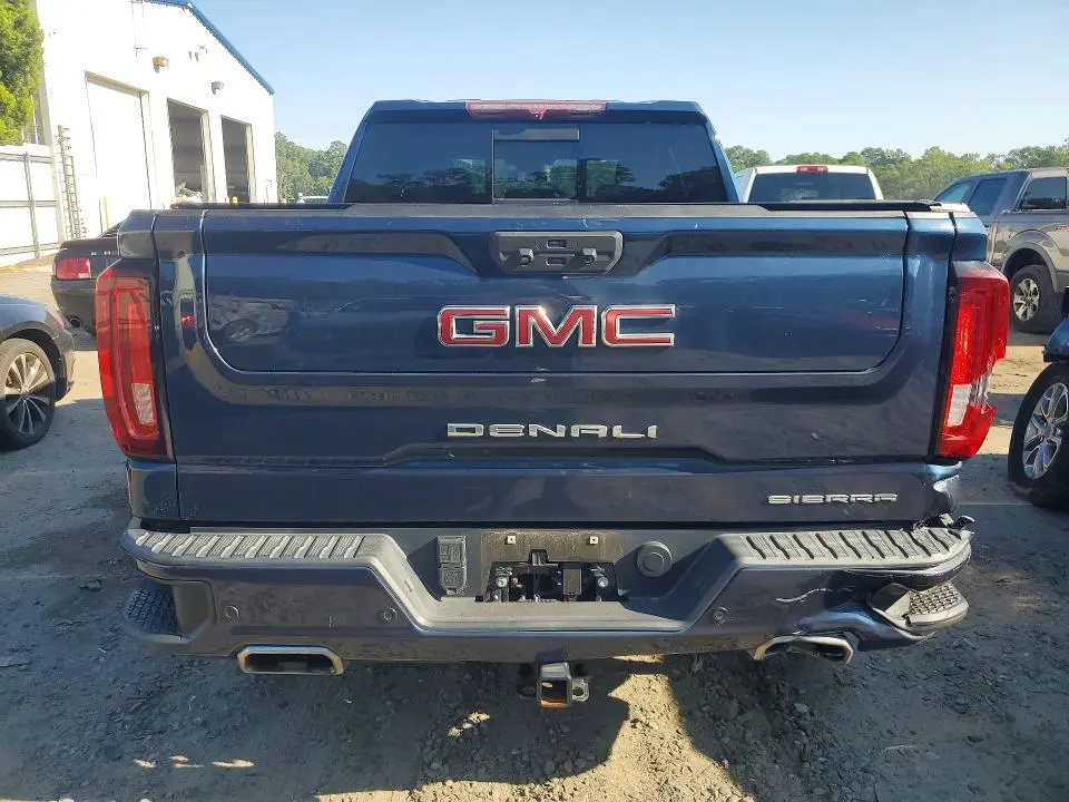 2022 GMC SIERRA K1500 DENALI  