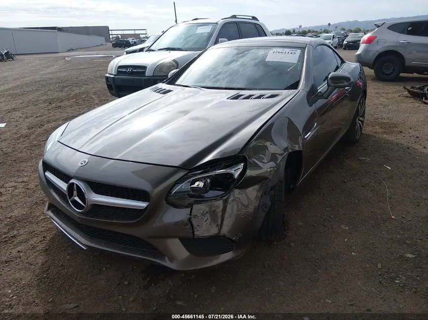 2018 MERCEDES-BENZ SLC 300  