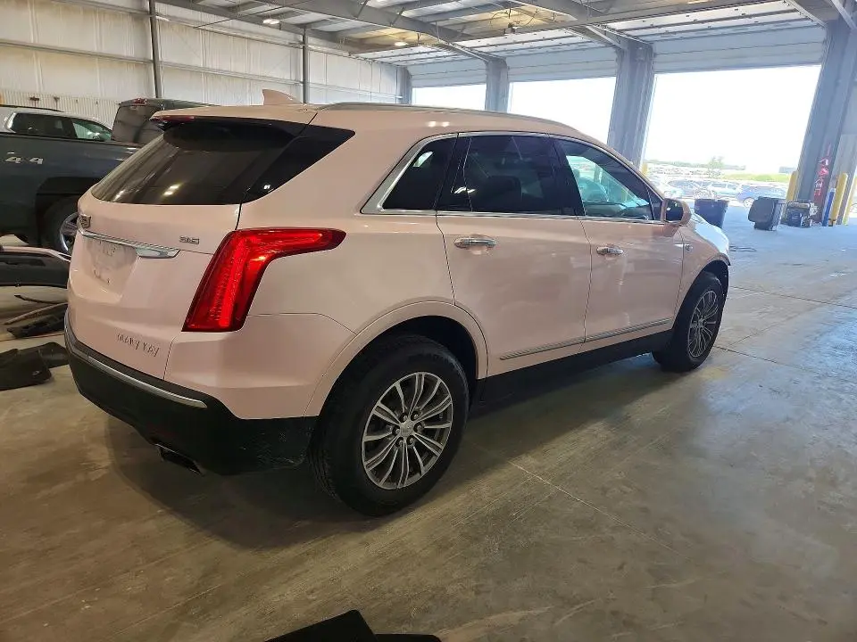 2018 CADILLAC XT5 LUXURY  