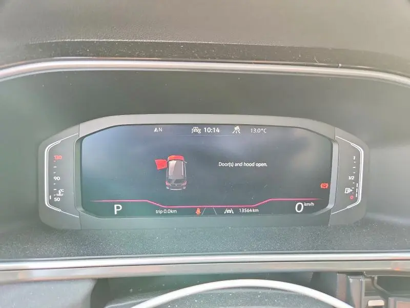 2025 VOLKSWAGEN TAOS SE BLACK  
