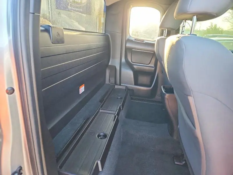 2023 TOYOTA TACOMA SR  