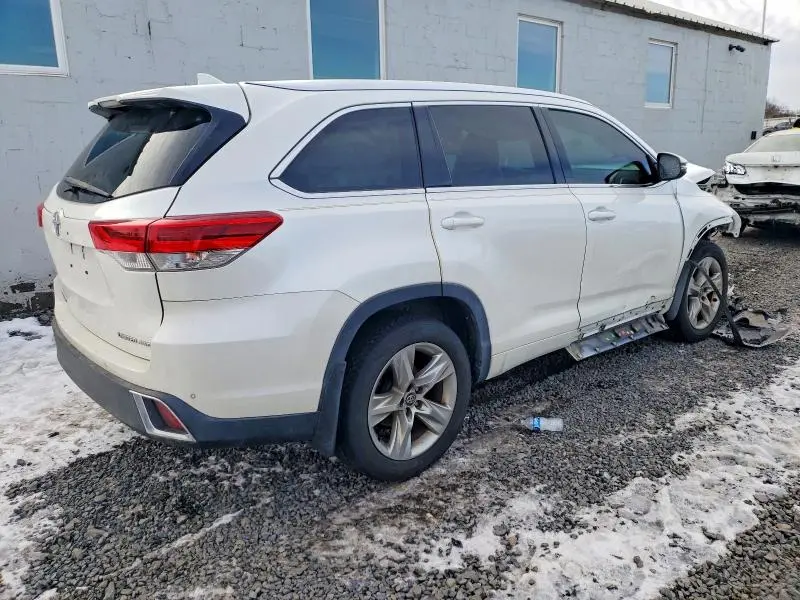 2017 TOYOTA HIGHLANDER LIMITED  