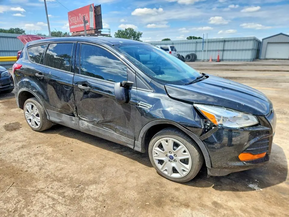 2014 FORD ESCAPE S  