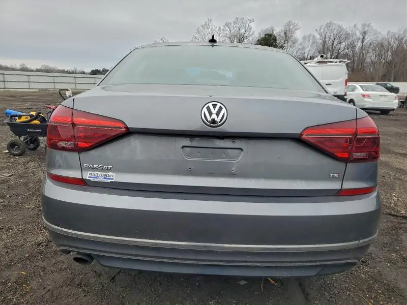 2018 VOLKSWAGEN PASSAT S  