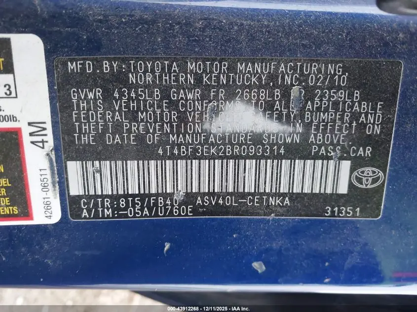 2011 TOYOTA CAMRY LE