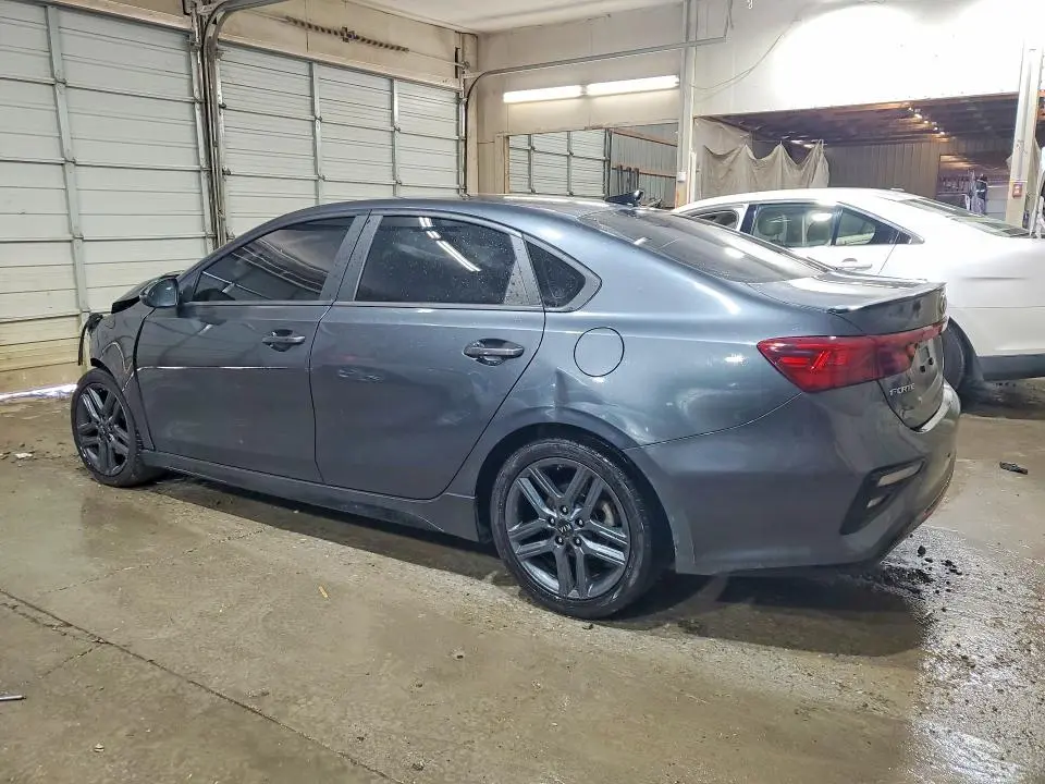 2021 KIA FORTE GT LINE  