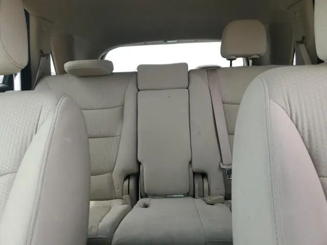 2013 KIA SORENTO LX  