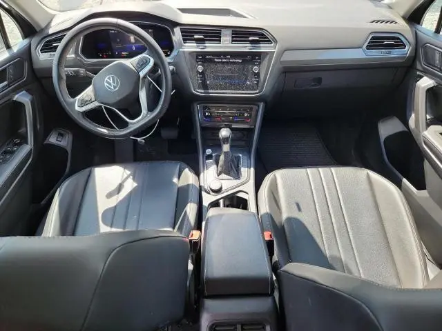 2022 VOLKSWAGEN TIGUAN SE  