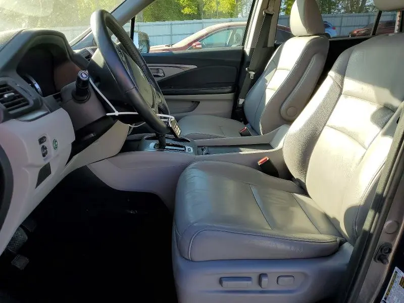 2016 HONDA PILOT EXLN  