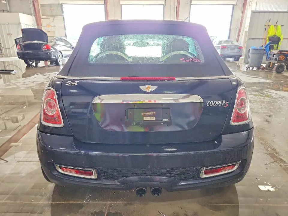2013 MINI COOPER S  