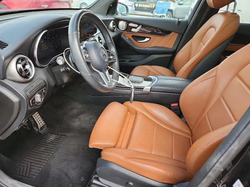 2020 MERCEDES-BENZ GLC 300 4MATIC  