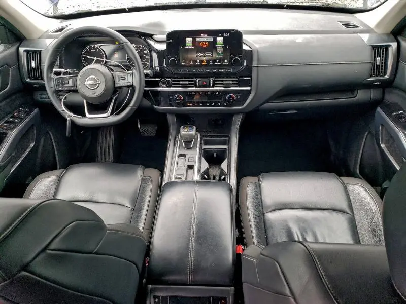 2022 NISSAN PATHFINDER SL  