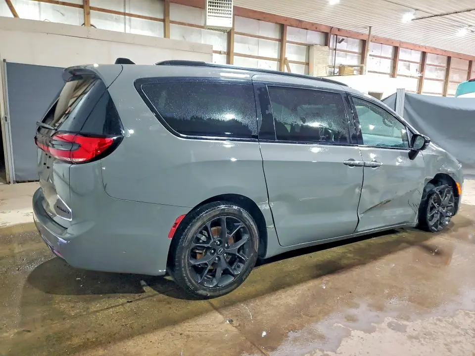 2025 CHRYSLER PACIFICA LIMITED  