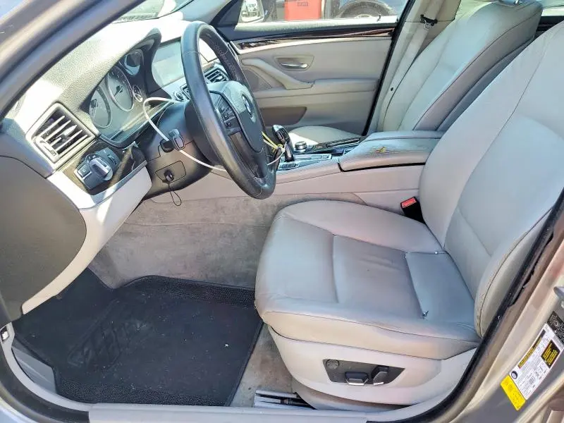 2012 BMW 528 I  