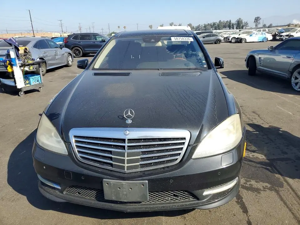 2013 MERCEDES-BENZ S 550  