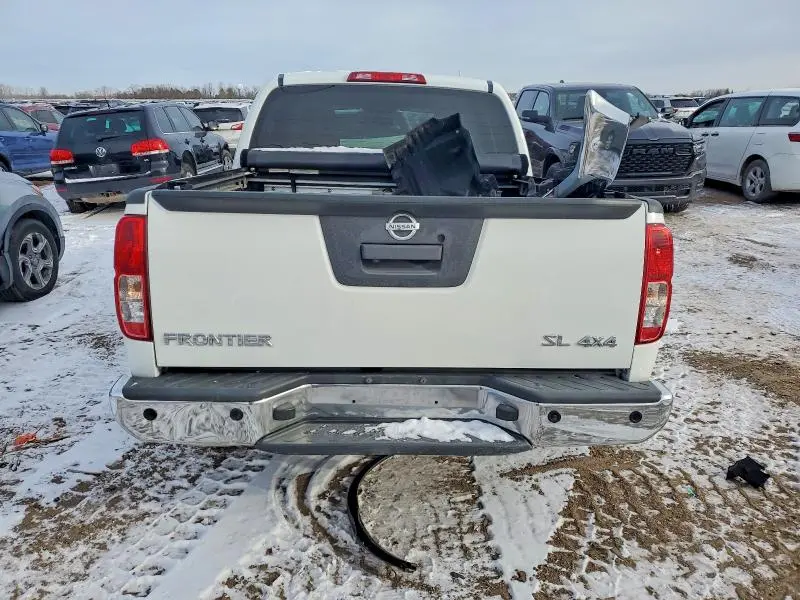2013 NISSAN FRONTIER S  