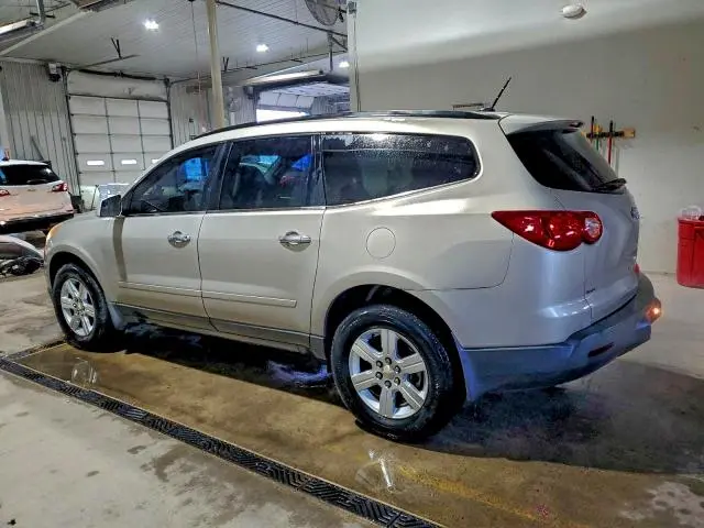 2011 CHEVROLET TRAVERSE LT  