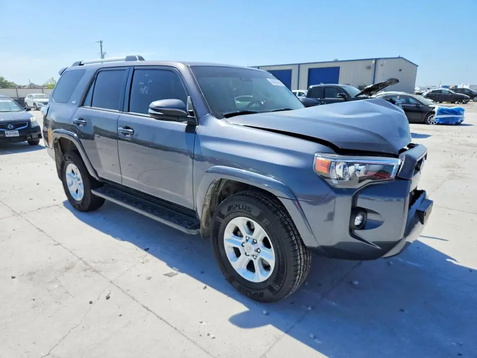 2022 TOYOTA 4RUNNER SR5 PREMIUM  