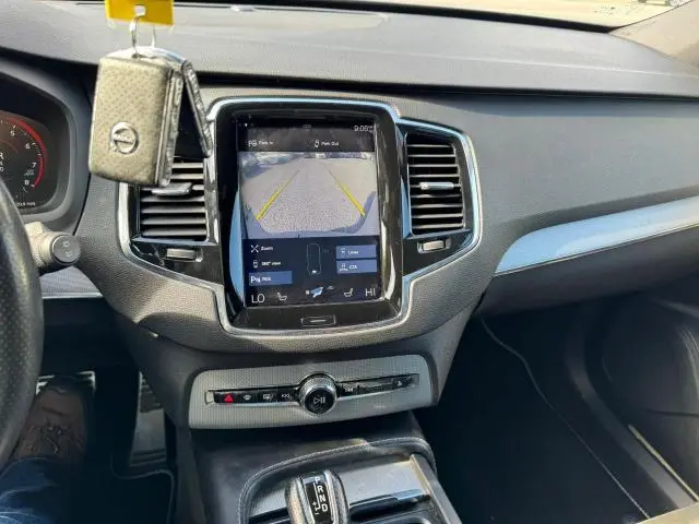 2018 VOLVO XC90 T5  