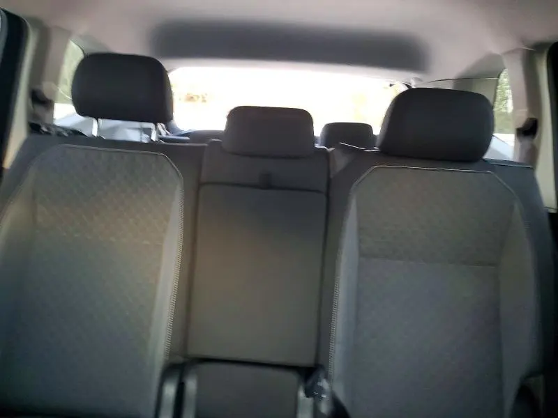 2021 VOLKSWAGEN TIGUAN S  