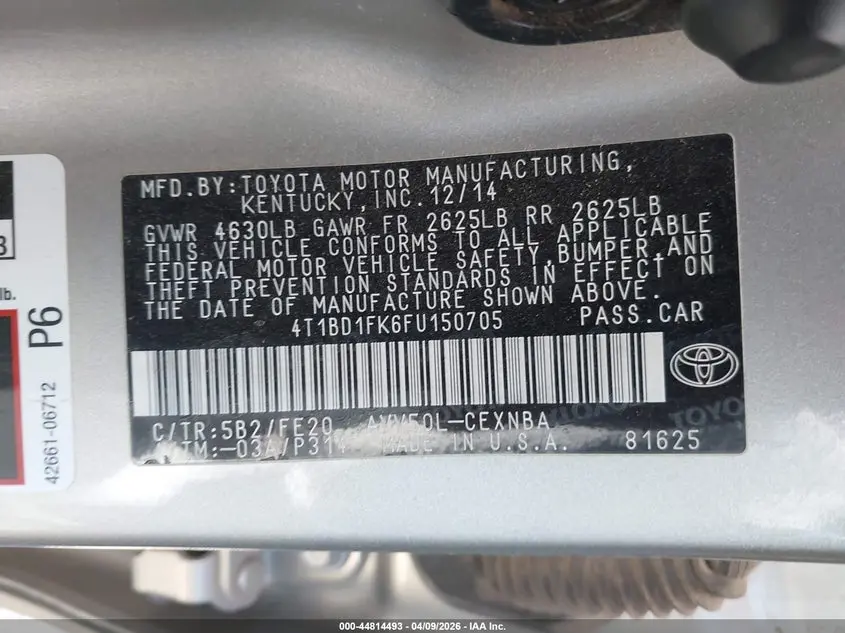 2015 TOYOTA CAMRY HYBRID LE