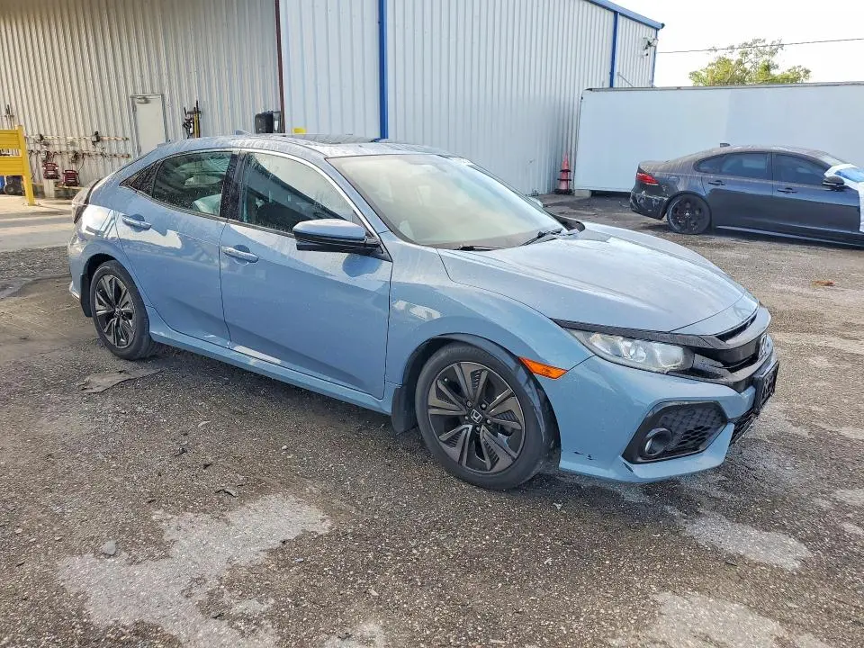 2017 HONDA CIVIC EX  