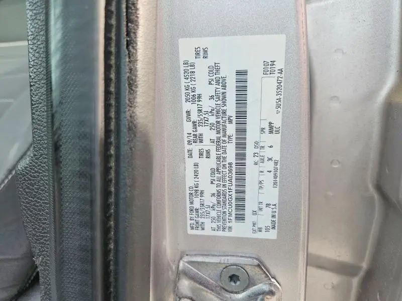 2015 FORD ESCAPE SE  