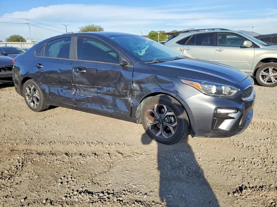 2020 KIA FORTE LXS  