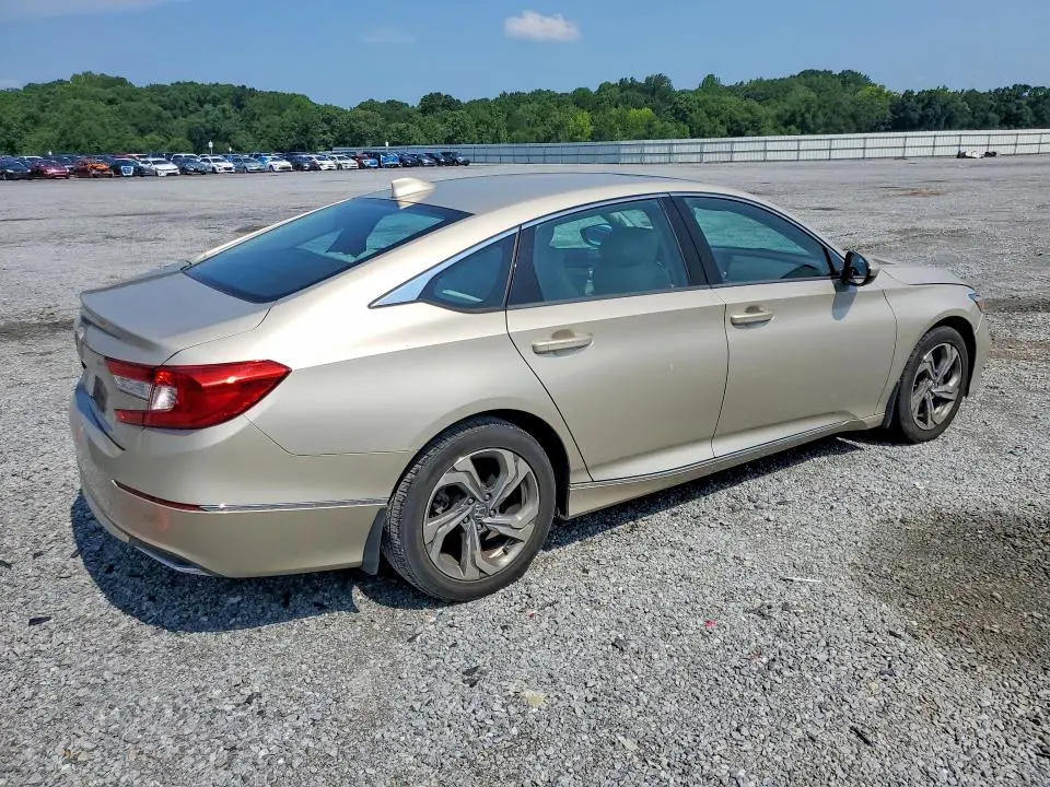2018 HONDA ACCORD EX  