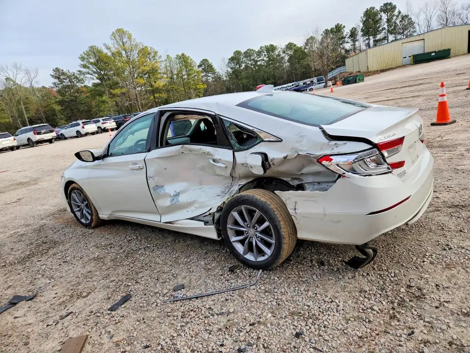 2021 HONDA ACCORD LX  