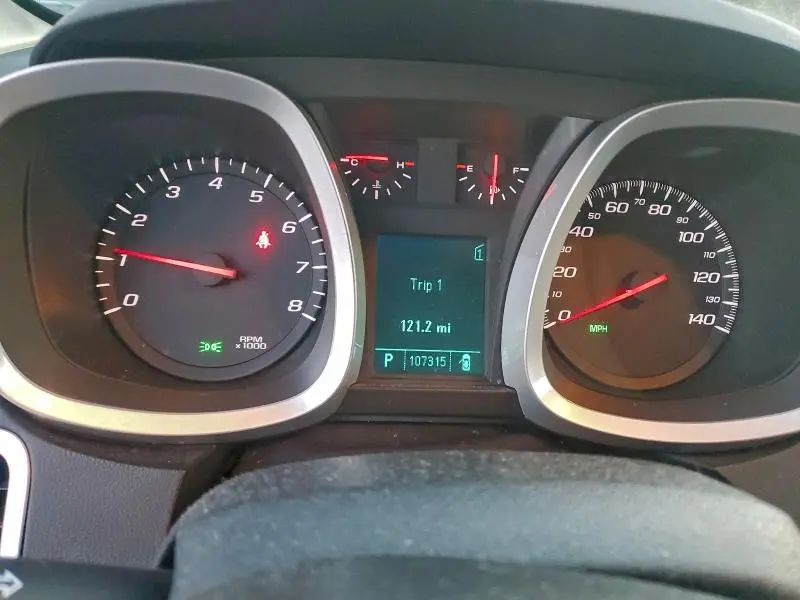 2010 CHEVROLET EQUINOX LT  