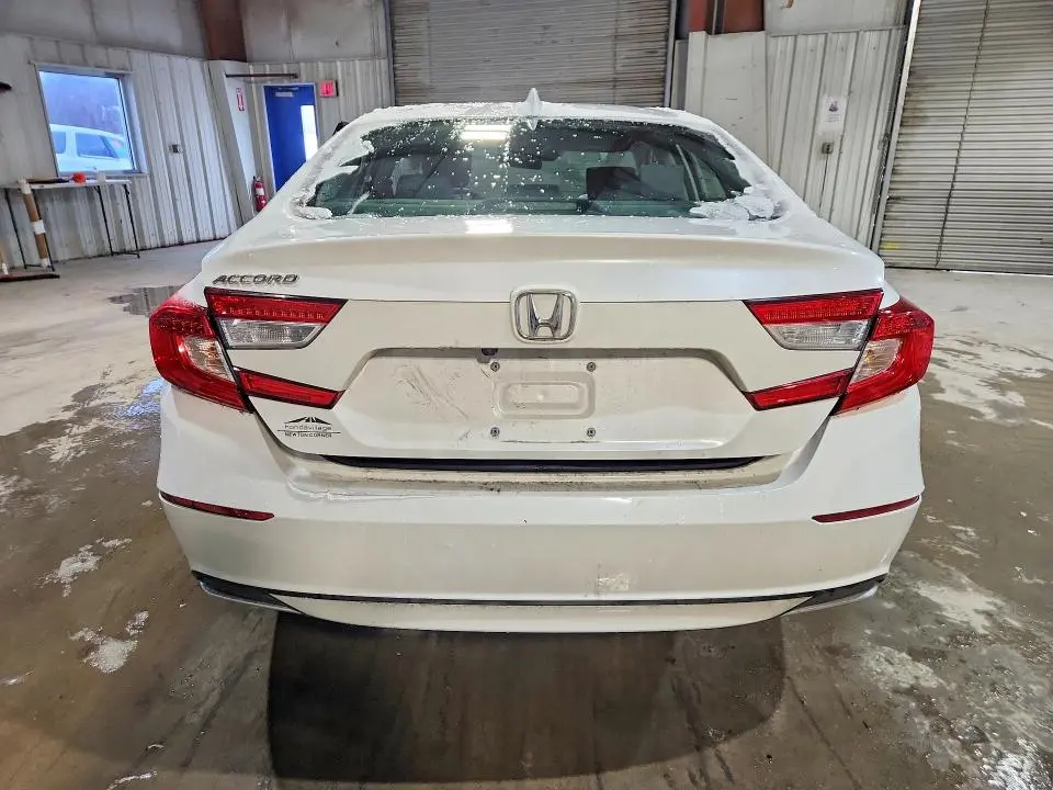 2020 HONDA ACCORD LX  