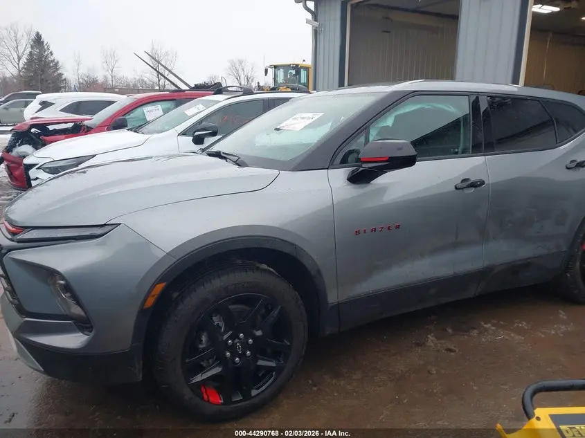 2025 CHEVROLET BLAZER FWD 2LT