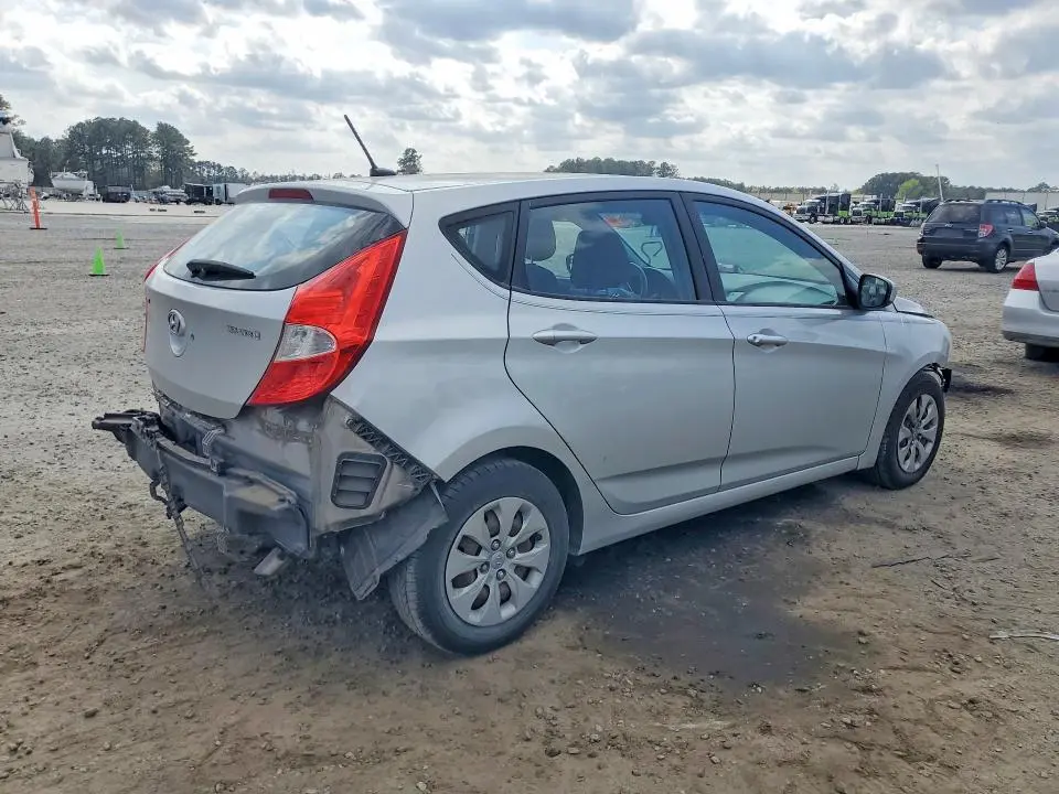 2014 HYUNDAI ACCENT GS  