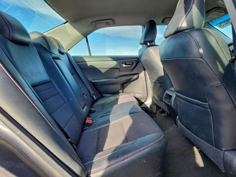 2017 TOYOTA CAMRY LE  