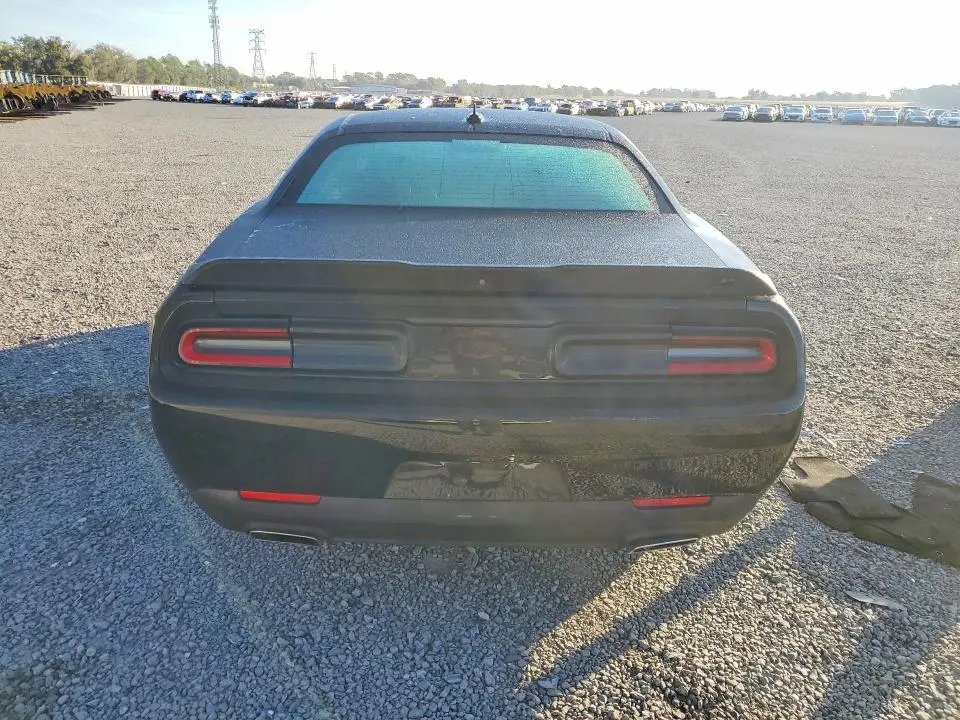 2020 DODGE CHALLENGER SXT  