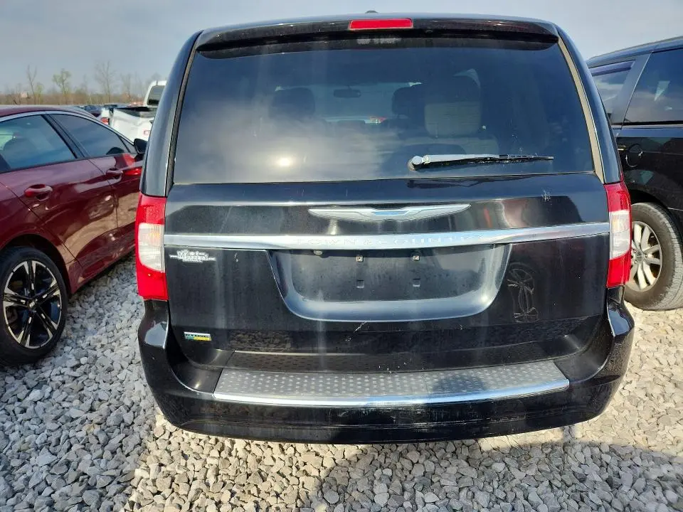 2016 CHRYSLER TOWN&COUNT   