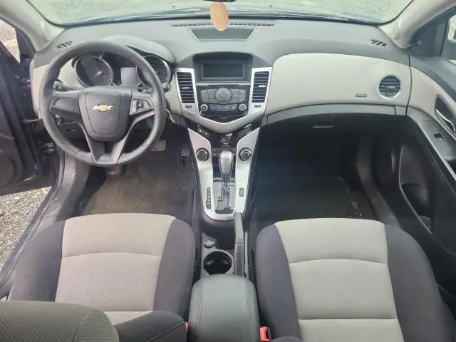 2013 CHEVROLET CRUZE LS  