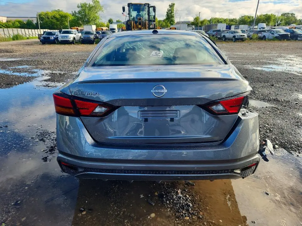 2026 NISSAN ALTIMA SV  