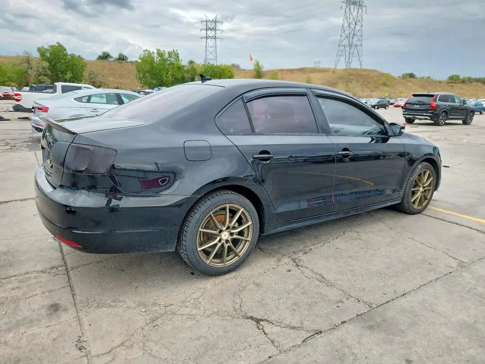 2014 VOLKSWAGEN JETTA SE  