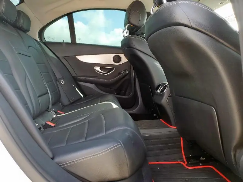 2016 MERCEDES-BENZ C 300  