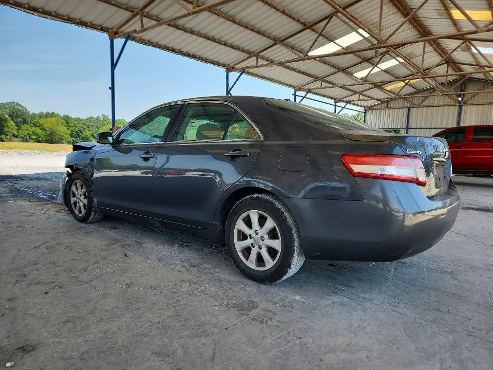 2011 TOYOTA CAMRY LE  
